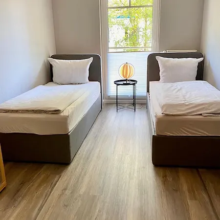 Meerlust App 6 *