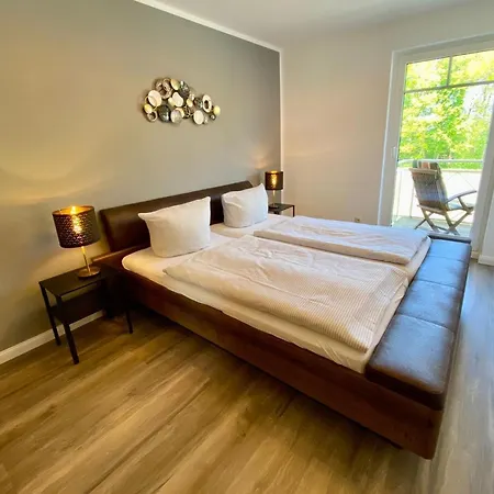 Meerlust App 6 *
